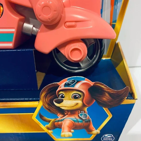 PawPatrol Movie Liberty Feature Vehicle target Exclusive Figure & vehicle NEW
